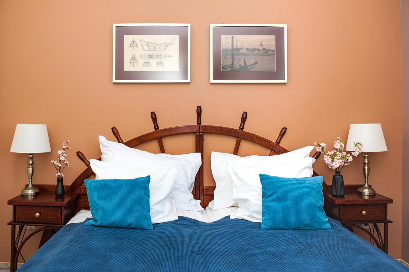 Port Hotel Ādaži エクステリア 写真